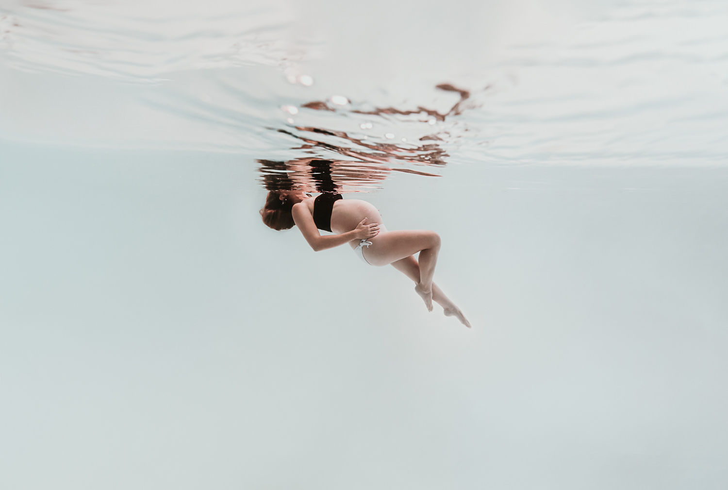 Photographe grossesse subaquatique Avignon